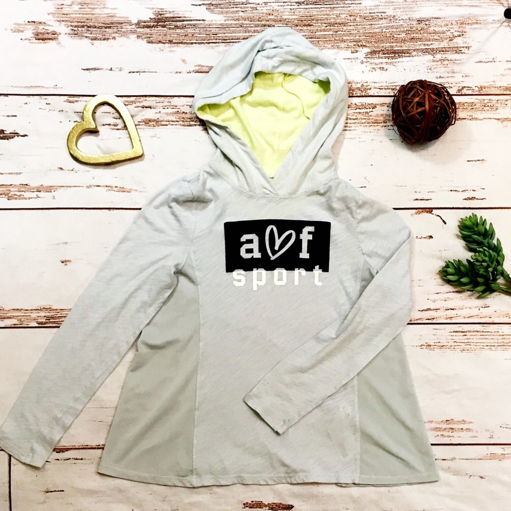 Abercrombie Sport tshirt hoodie. Size 13/14